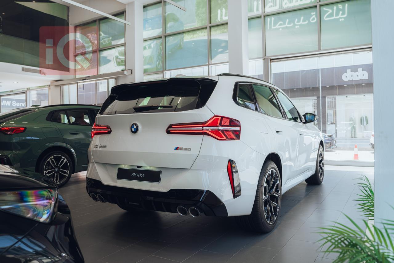 بی ئێم دەبڵیو X3